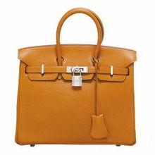 美国明星买假包包,揭秘名媛圈内的奢侈品赝品之谜