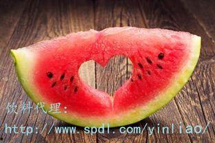 梦见羊吃瓜,羊儿瓜田乐逍遥